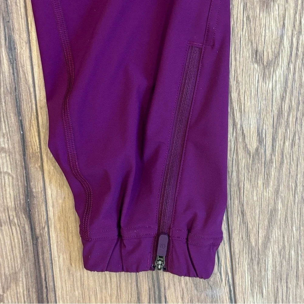 NWT Lululemon Adapted State High Rise Joggers In Chilled Grape Size 2